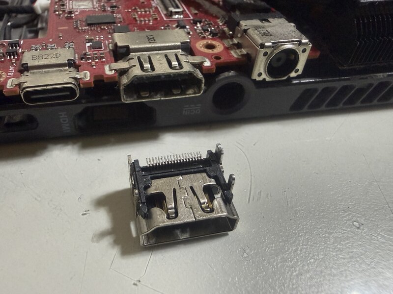 Service reparatii laptopuri si calculatoare PC Bucuresti - Dorado Systems
